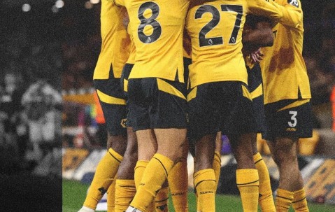 又是1年游狼队力克铁锤领先降级区12分，升班马3队降级倒计时