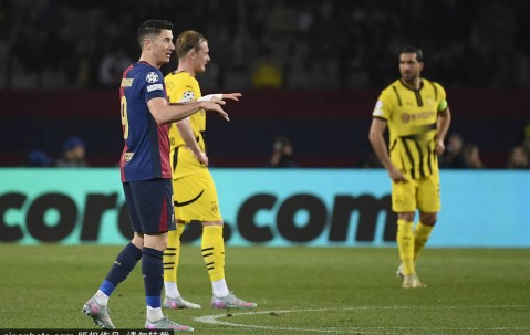 巴萨更衣室风波：孔德怒怼媒体，真相远比想象精彩！