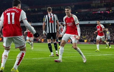 英超-阿森纳4-0纽卡：枪手确保亚军，喜鹊争欧冠资格|前瞻