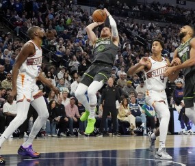 森林狼有关杜兰特报价令太阳满意 但KD并不想去