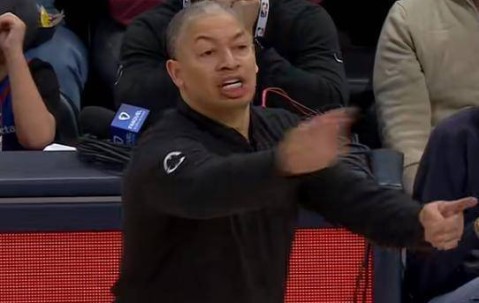 队报：通过场上的表现，法比安-鲁伊斯赢得了在PSG的影响力