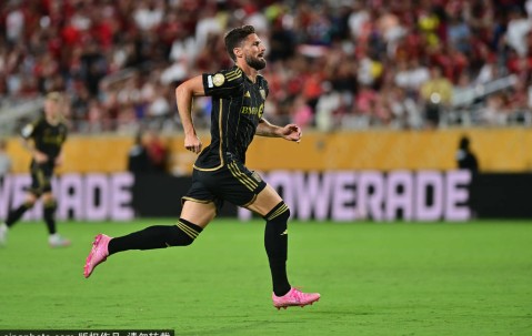 38岁吉鲁美国失意归来！3百万年薪仅进5球，重返法甲能否逆袭？