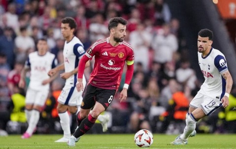 B费：曼联这个赛季是失败的，球队全体成员赛后都应该进行反思